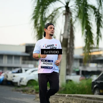 Runner Photo 7909970