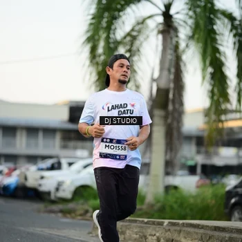 Runner Photo 7909975