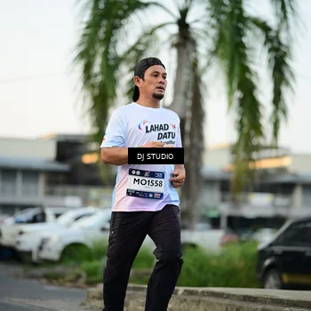 Runner Photo 7909977