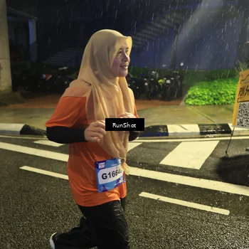 Runner Photo 7909994