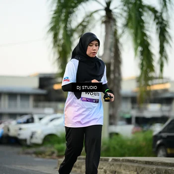 Runner Photo 7910002