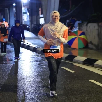 Runner Photo 7910016