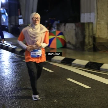 Runner Photo 7910032