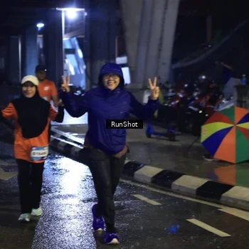 Runner Photo 7910052