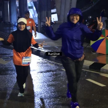 Runner Photo 7910072