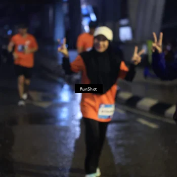 Runner Photo 7910083