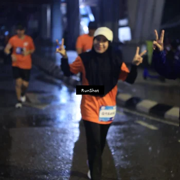 Runner Photo 7910087