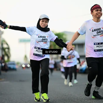 Runner Photo 7910090