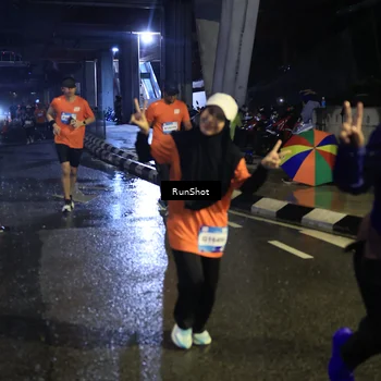 Runner Photo 7910101