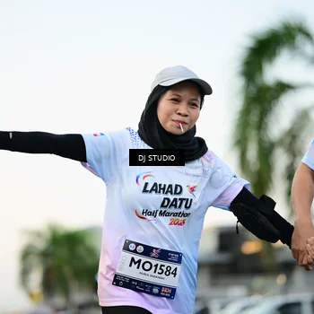 Runner Photo 7910114