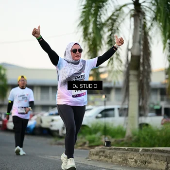 Runner Photo 7910118