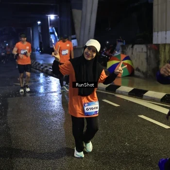 Runner Photo 7910119