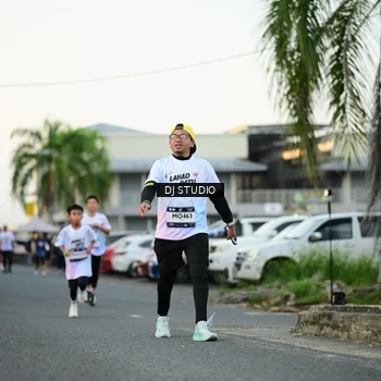 Runner Photo 7910139