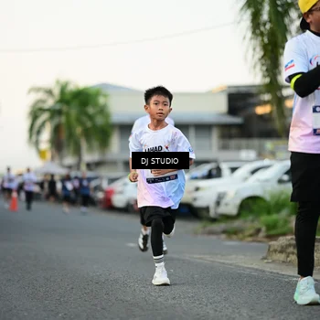 Runner Photo 7910150