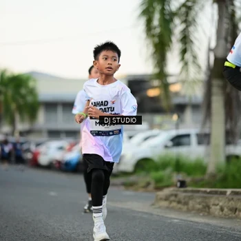 Runner Photo 7910154