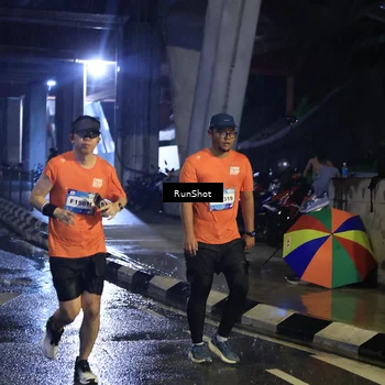Runner Photo 7910156