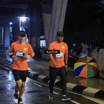 Runner Photo 7910158