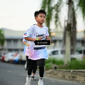 Runner Photo 7910164