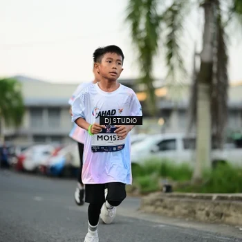 Runner Photo 7910165