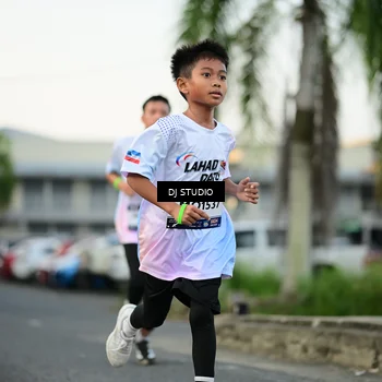 Runner Photo 7910169