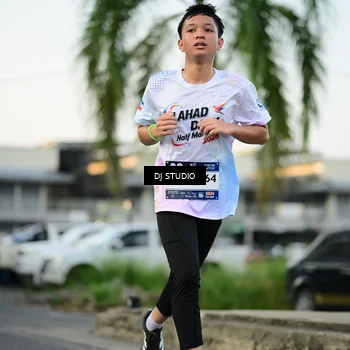 Runner Photo 7910175