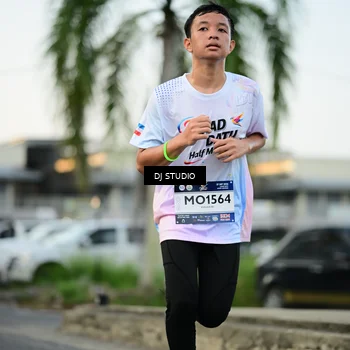 Runner Photo 7910178