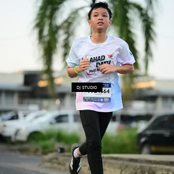 Runner Photo 7910183