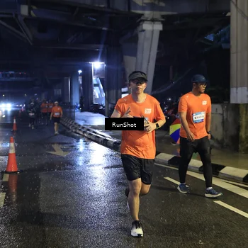Runner Photo 7910185