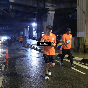Runner Photo 7910187