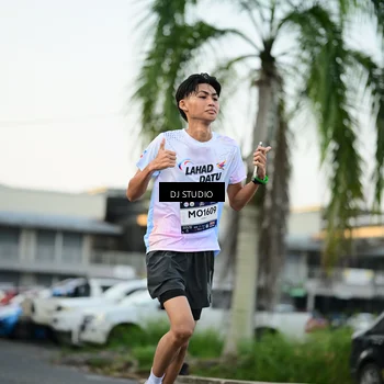 Runner Photo 7910210