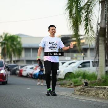 Runner Photo 7910214