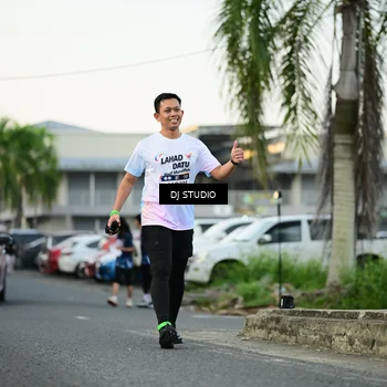 Runner Photo 7910216