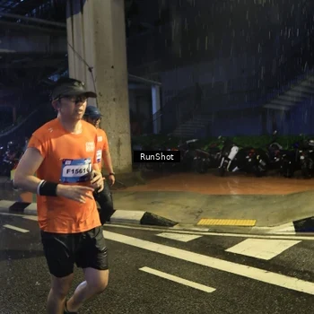 Runner Photo 7910227