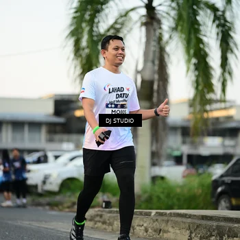 Runner Photo 7910232