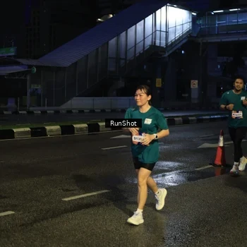 Runner Photo 7910247