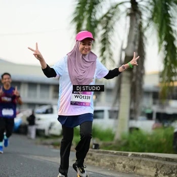 Runner Photo 7910270