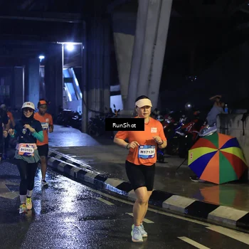 Runner Photo 7910277