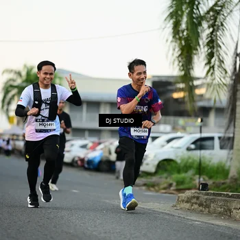 Runner Photo 7910282