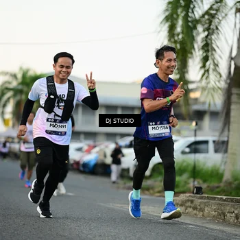 Runner Photo 7910289