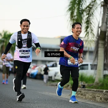Runner Photo 7910294