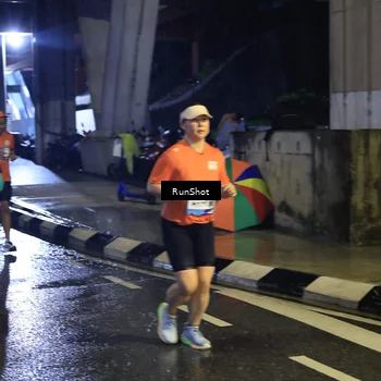 Runner Photo 7910296