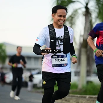 Runner Photo 7910306