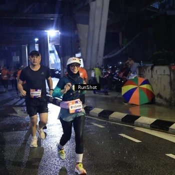 Runner Photo 7910328