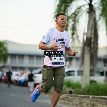 Runner Photo 7910341