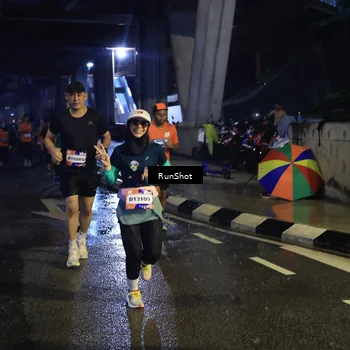 Runner Photo 7910347