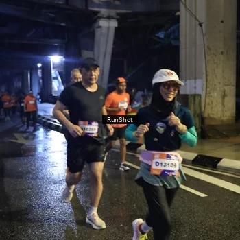 Runner Photo 7910354