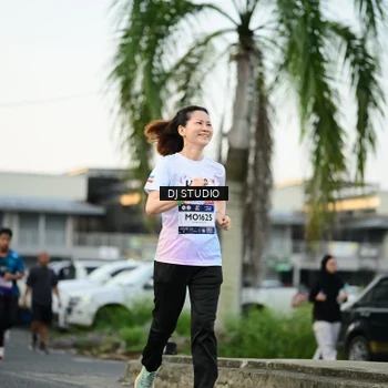 Runner Photo 7910355