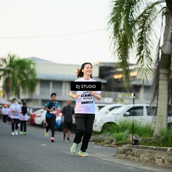 Runner Photo 7910356