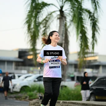 Runner Photo 7910358