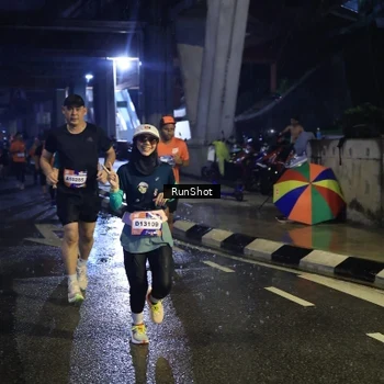 Runner Photo 7910365